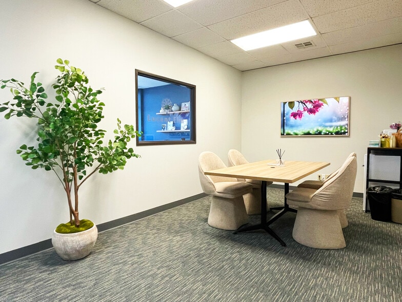 More Photos Of 8929-8939 S Sepulveda Blvd, Los Angeles Office For Lease