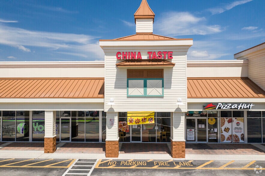 More Photos Of 8975 Race Track Rd, Tampa Unknown For Lease
