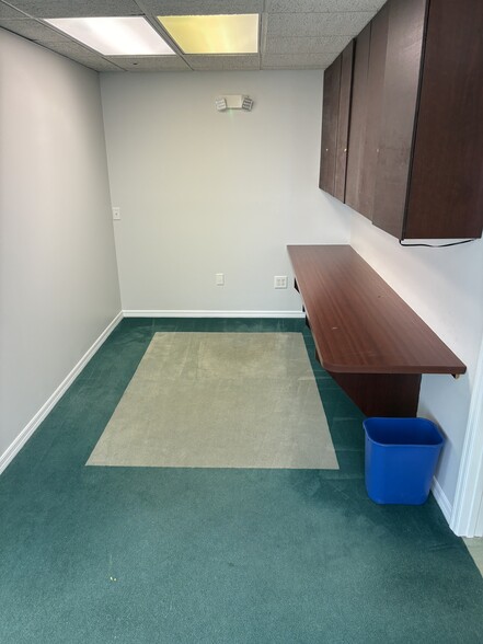 More Photos Of 8000 S Us-1 Hwy, Port Saint Lucie Office For Lease