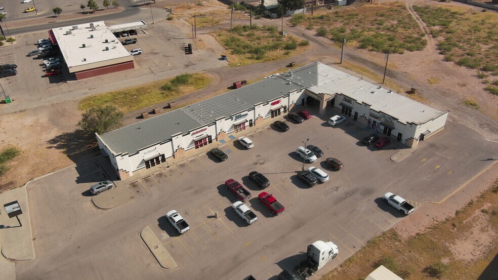 More Photos Of 2260 Linda Ave, Odessa Storefront For Lease