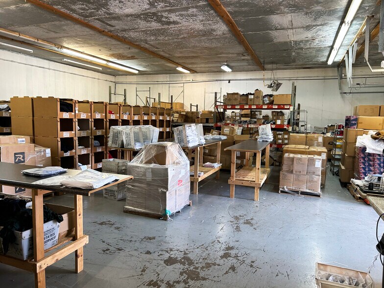 More Photos Of 129 Dishman Ln, Bowling Green Warehouse For Lease