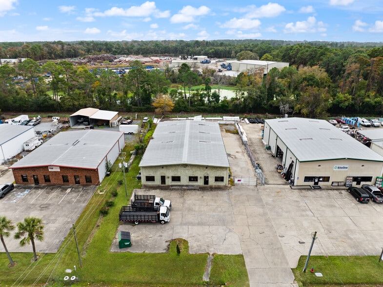 More Photos Of 114 Newman Dr, Brunswick Warehouse For Lease