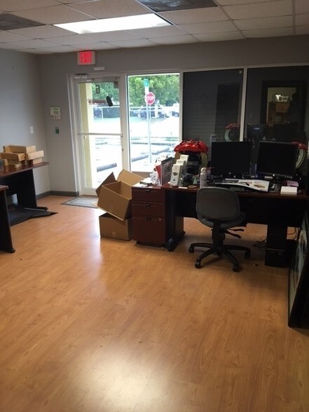 More Photos Of 12300 SW 130th St, Miami Warehouse For Lease