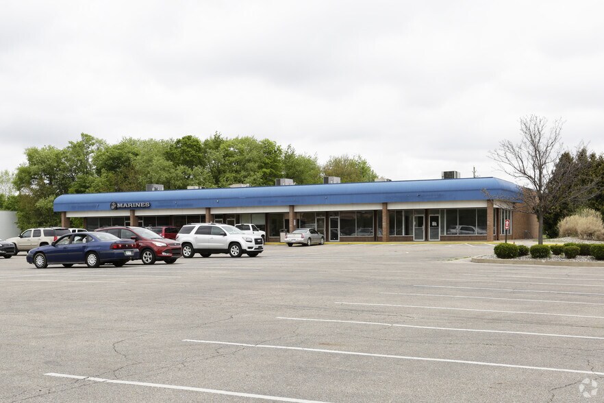 More Photos Of 111-281 US 131, Three Rivers Unknown For Lease