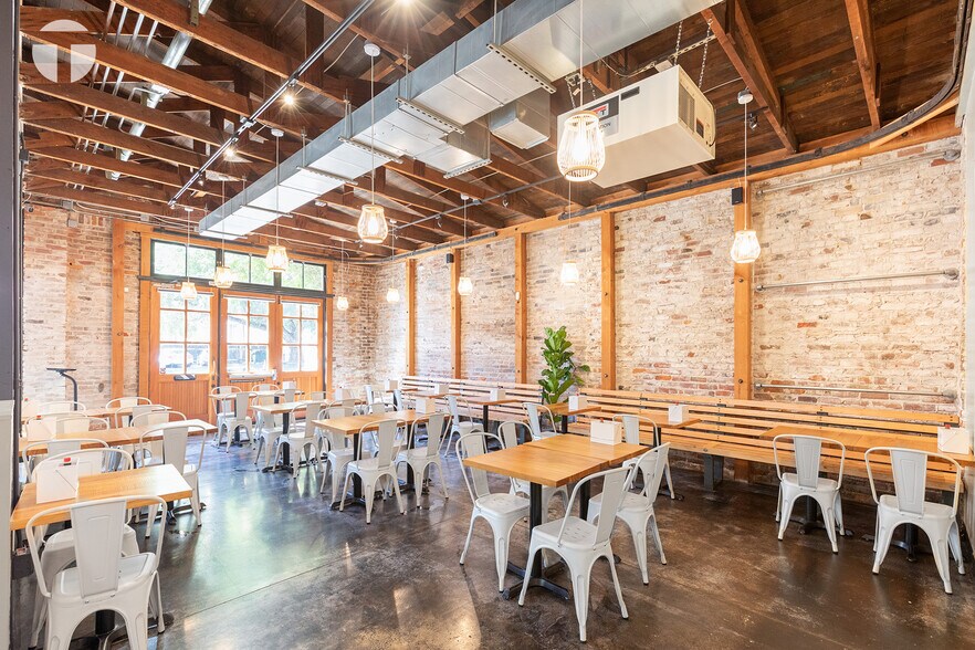 More Photos Of 1221 19th St, Sacramento Restaurant For Sale