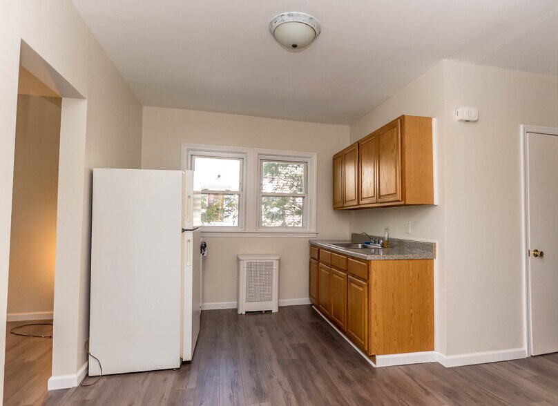 More Photos Of 291 S Lexington Ave, White Plains Apartments For Sale