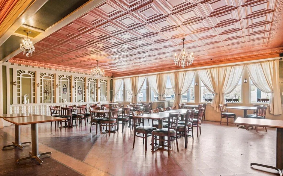 More Photos Of 59 W Main St, Broadalbin Hotel For Sale