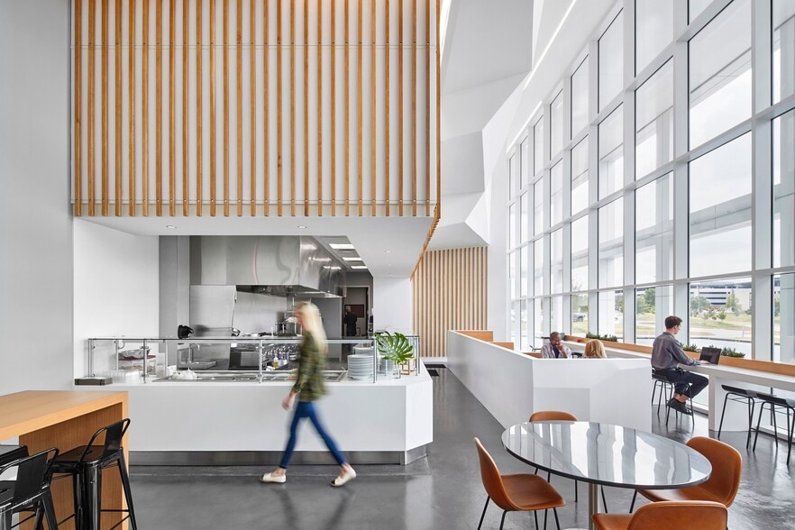 More Photos Of 7950 Legacy Dr, Plano Office For Lease