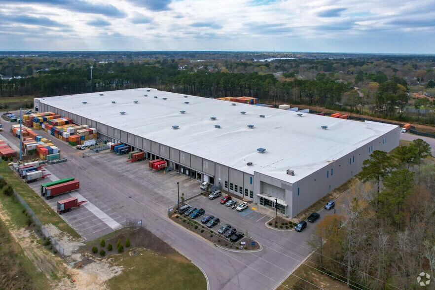 More Photos Of 1023-1025 Northpointe Industrial Blvd, Hanahan Warehouse For Lease