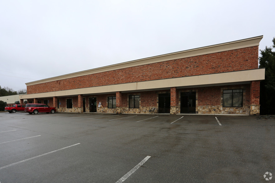 Primary Photo Of 1441 Airport Dr, Ball Ground Warehouse For Lease