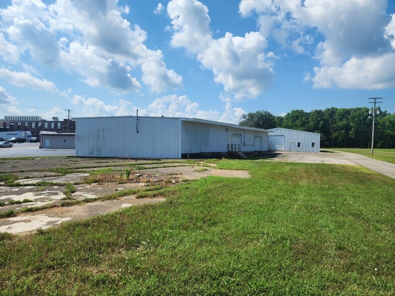 Primary Photo Of 1230 Jackson St, Columbus Warehouse For Lease