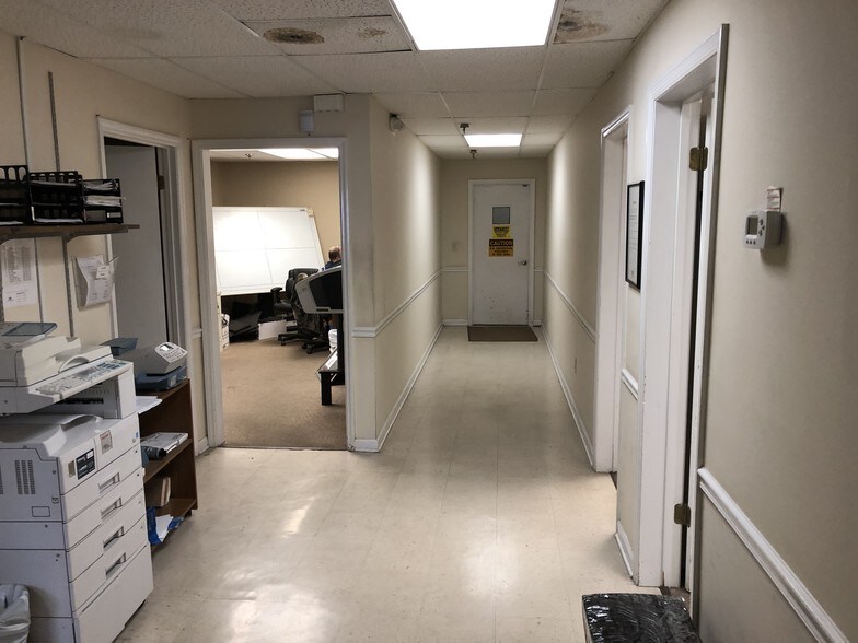 More Photos Of 2201 Blue Springs Rd, Cleveland Manufacturing For Lease