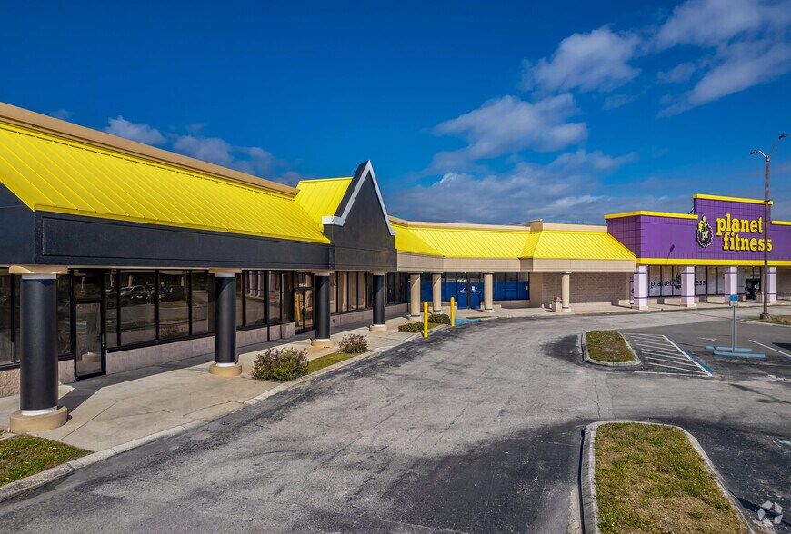 More Photos Of 11141 US Highway 19, Clearwater Unknown For Lease