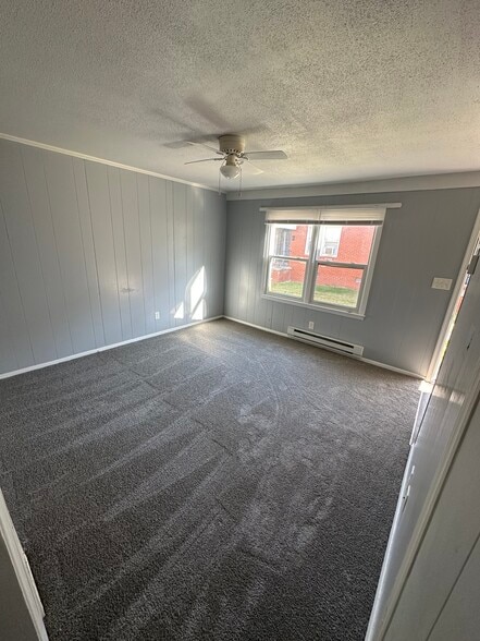 More Photos Of 1424 E Commerce Ave, High Point Multifamily For Sale