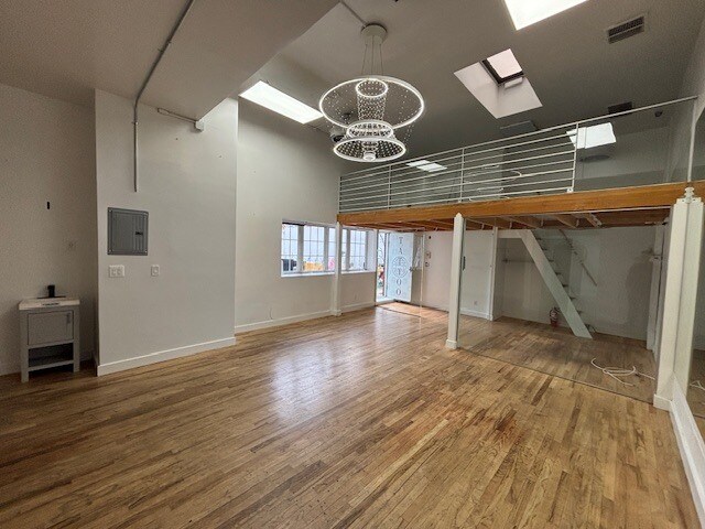 More Photos Of 583 Driggs Ave, Brooklyn Storefront Retail Office For Lease