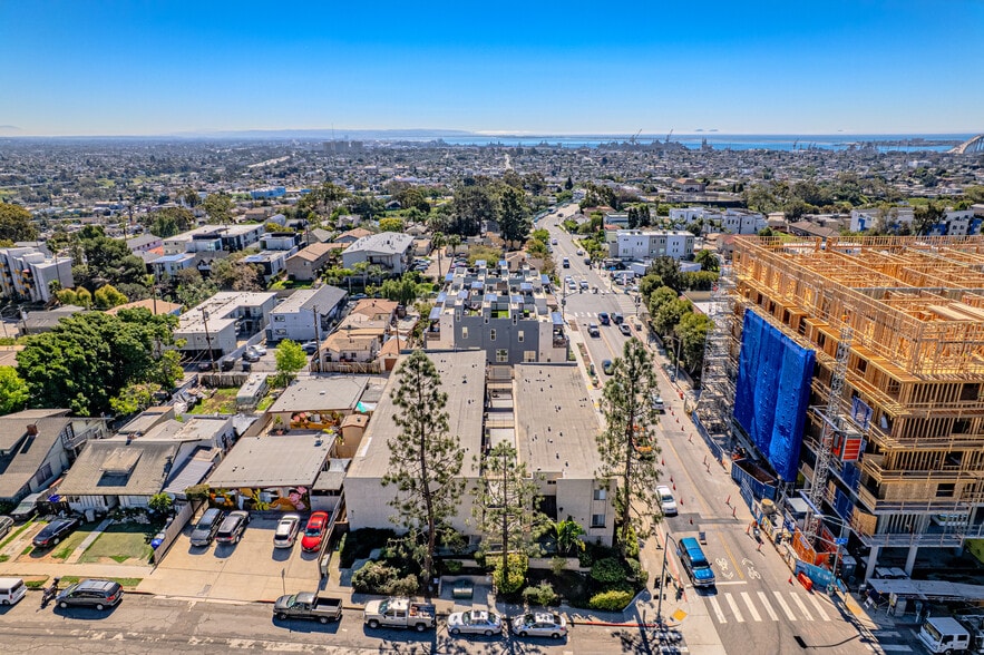 More Photos Of 3013 C St, San Diego Apartments For Sale