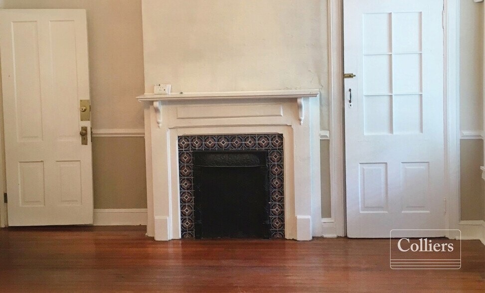 More Photos Of 1518 Lady St, Columbia Office For Lease