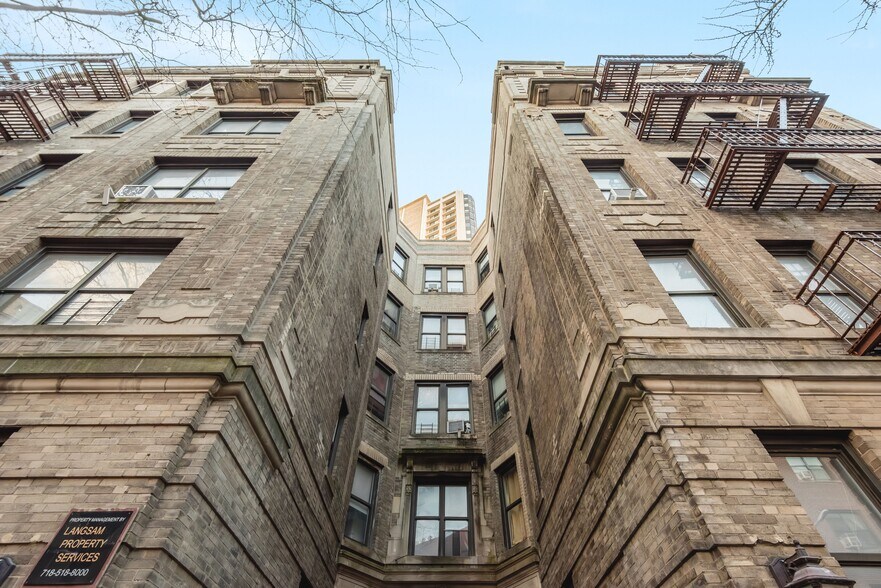 More Photos Of 120 Haven Ave, New York Apartments For Sale