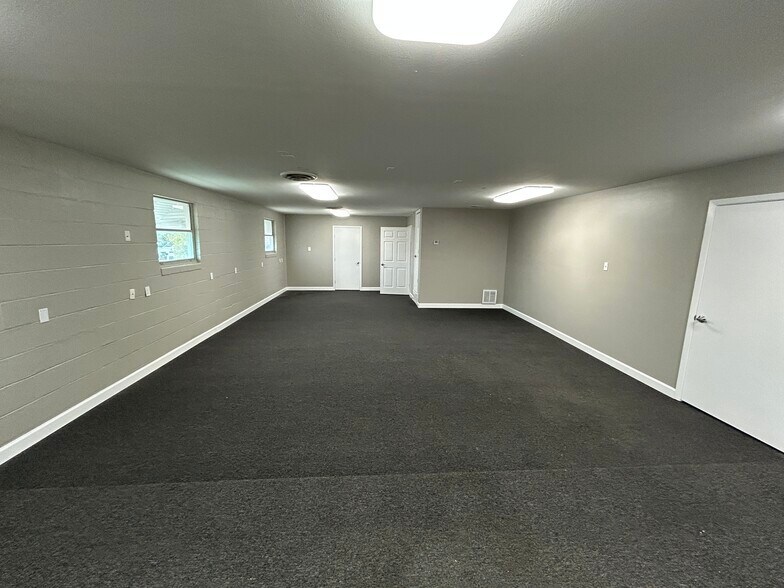 More Photos Of 3120-3122 E Lancaster Ave, Fort Worth Storefront Retail Office For Lease