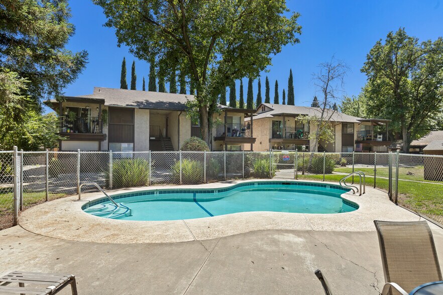 More Photos Of 711 W East Ave, Chico Apartments For Sale