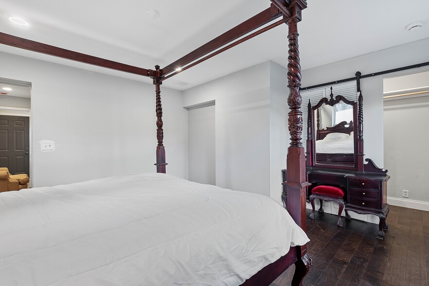 More Photos Of 5062 N Ocean Shore Blvd, Palm Coast Restaurant For Sale