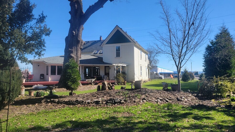 More Photos Of 4825 NE Starr Blvd, Hillsboro Land For Sale