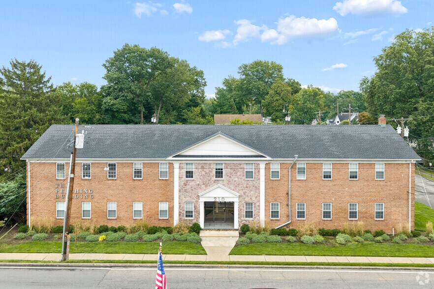 More Photos Of 210 Knickerbocker Rd, Cresskill Medical For Lease