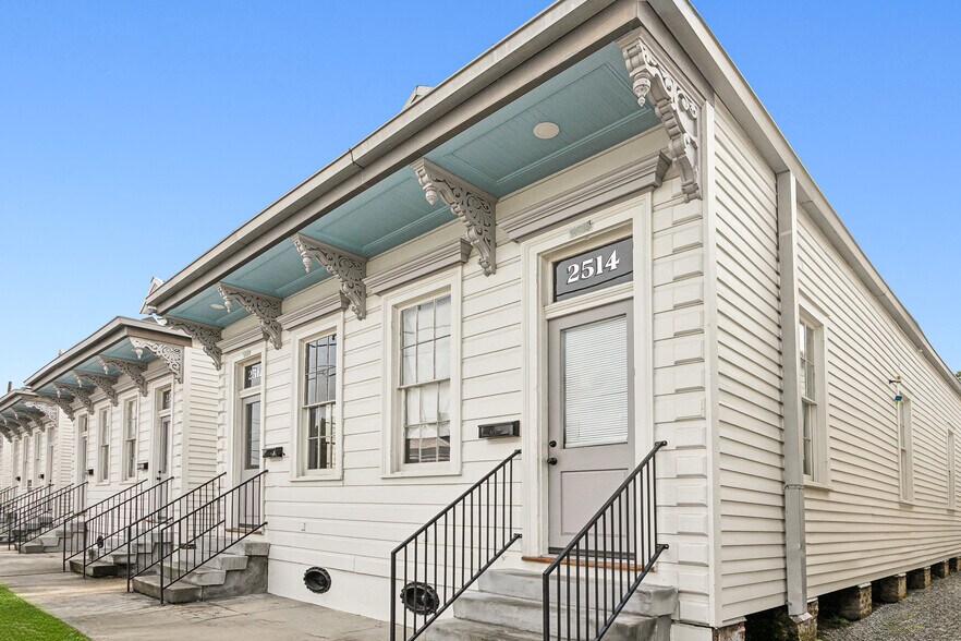 Primary Photo Of 2500 Freret St, New Orleans Apartments For Sale