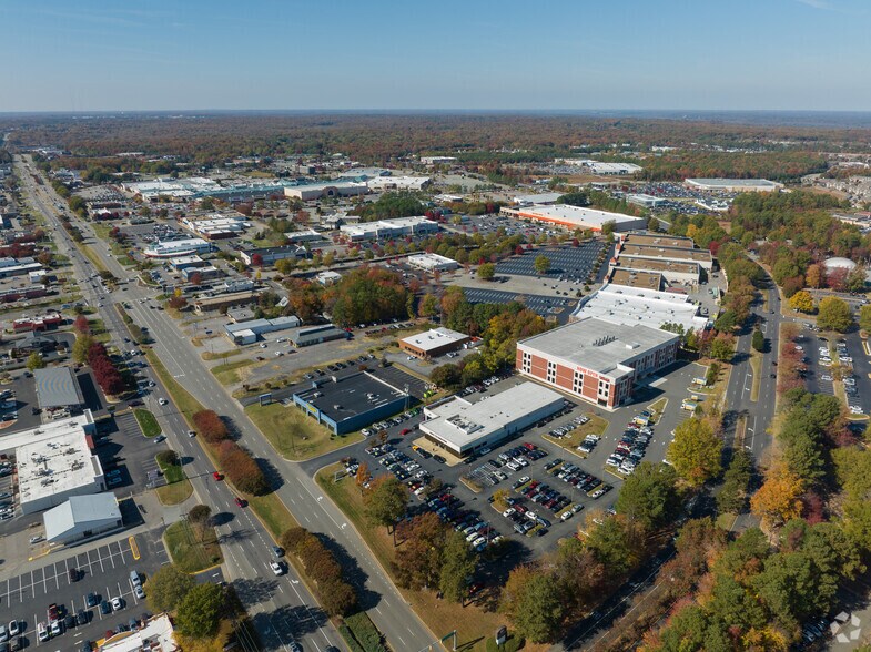 More Photos Of 1000 Carmia Way, Richmond Unknown For Lease