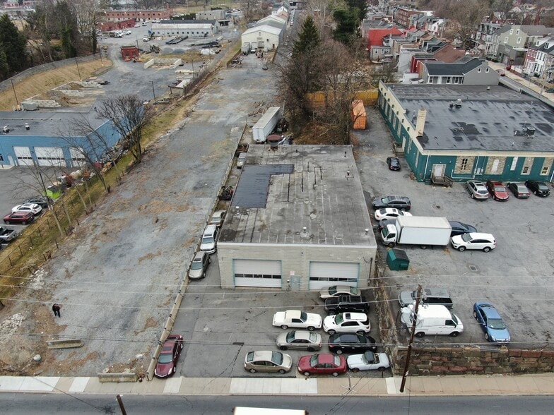 More Photos Of 175 Hazel St, Lancaster Auto Salvage Facility For Sale