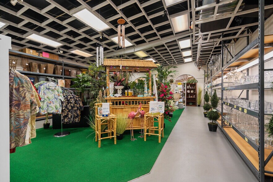 More Photos Of , Orlando Industrial For Sale