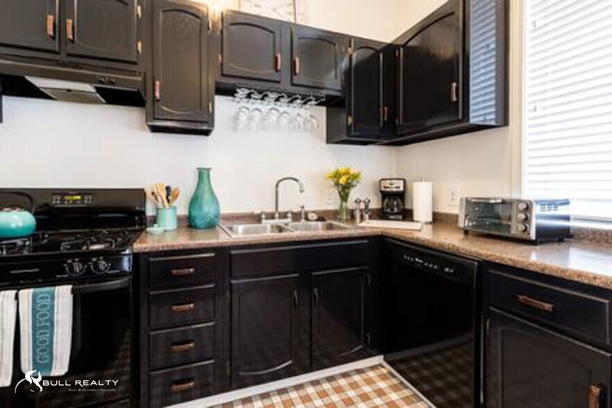 More Photos Of 356 5th St Ne, Atlanta Multifamily For Sale