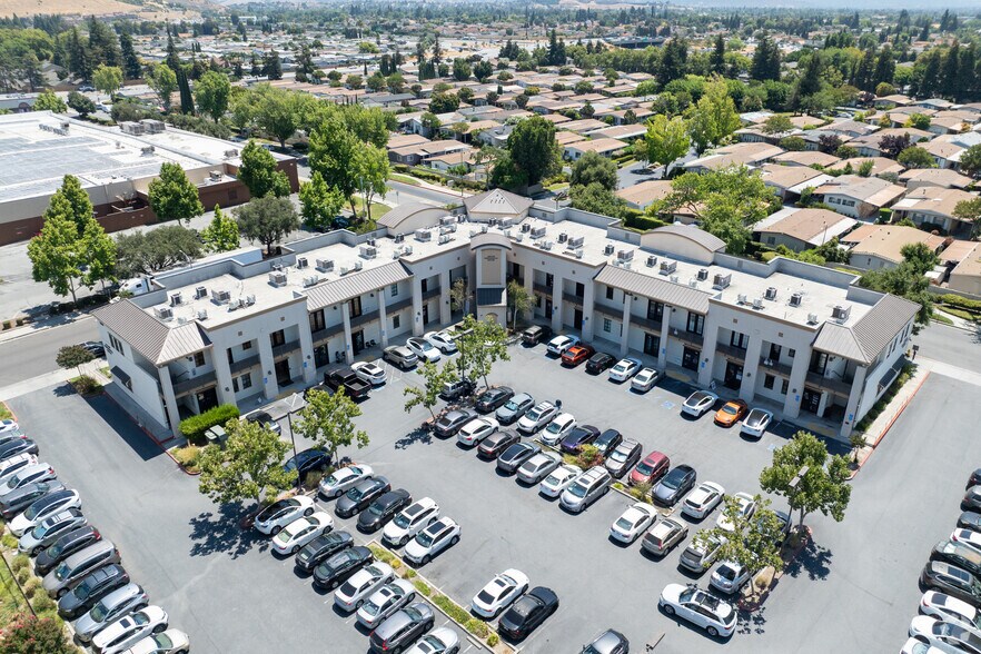 More Photos Of 1569 Lexann Ave, San Jose Medical For Sale