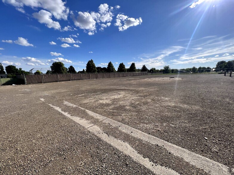 More Photos Of 685 W Airbase Rd, Mountain Home Land For Lease