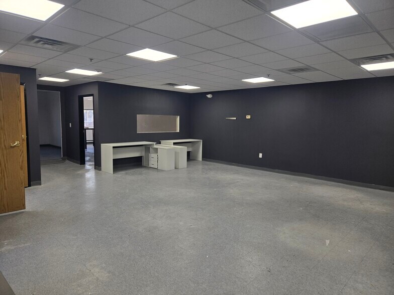 More Photos Of 669 Broad Ave, Ridgefield Medical For Lease