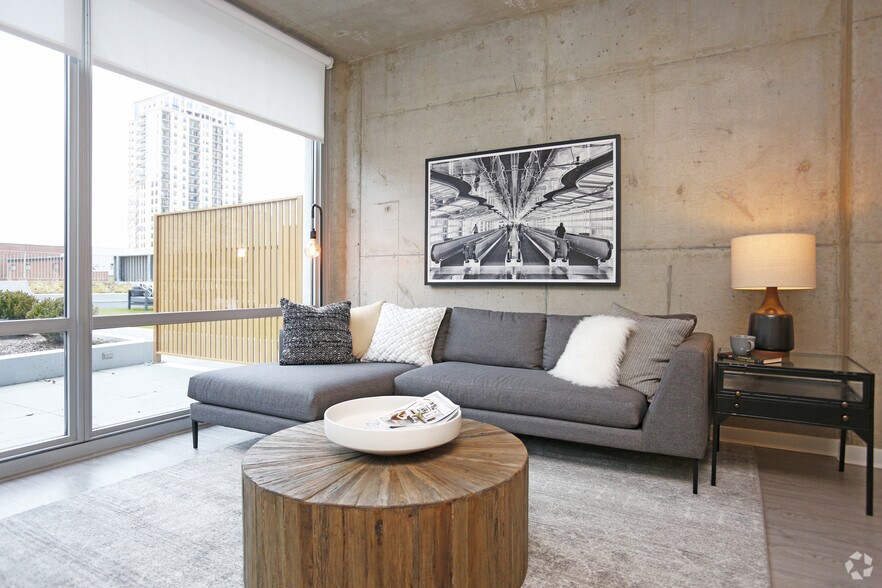 More Photos Of 1401 S State St, Chicago Apartments For Lease