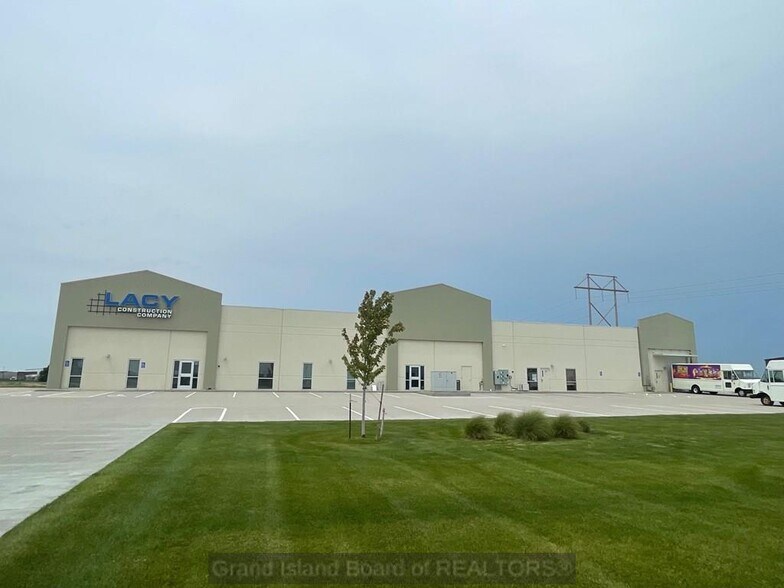 More Photos Of 4586 Gold Core Rd, Grand Island Light Manufacturing For Lease
