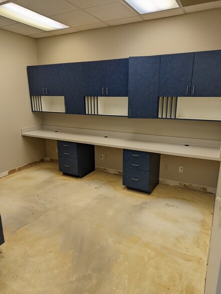 More Photos Of 2300-2338 Highway 94 South Outer Rd, Saint Charles Medical For Lease