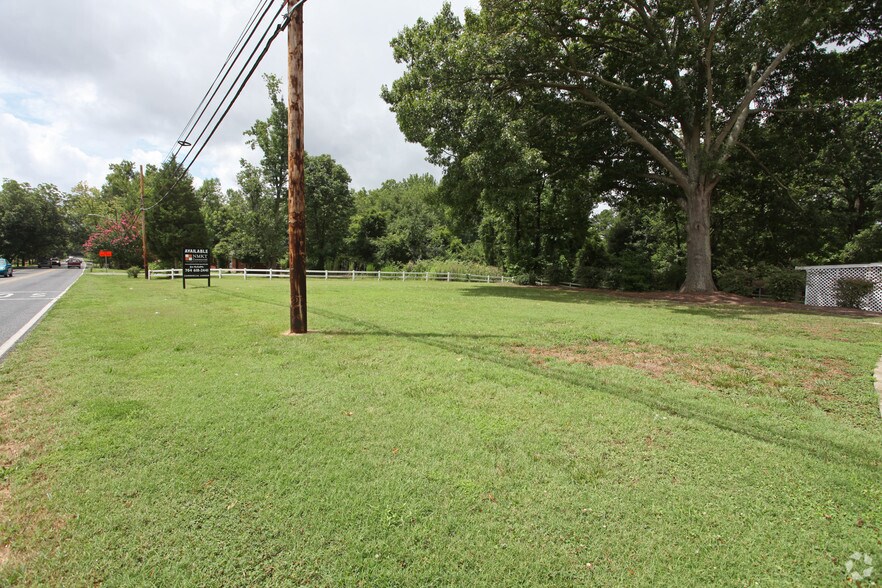 More Photos Of 1417 Davis Park Rd, Gastonia Land For Sale