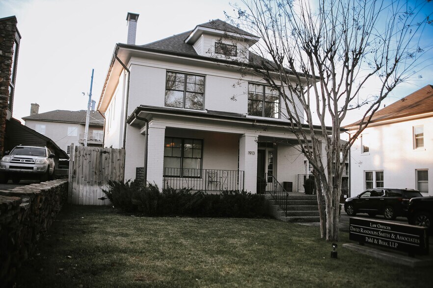 Primary Photo Of 1913 21st Ave S, Nashville Office For Sale