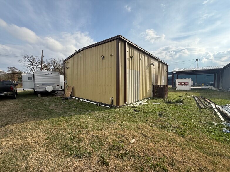 More Photos Of 5914 Cullen Blvd, Houston Storefront For Lease