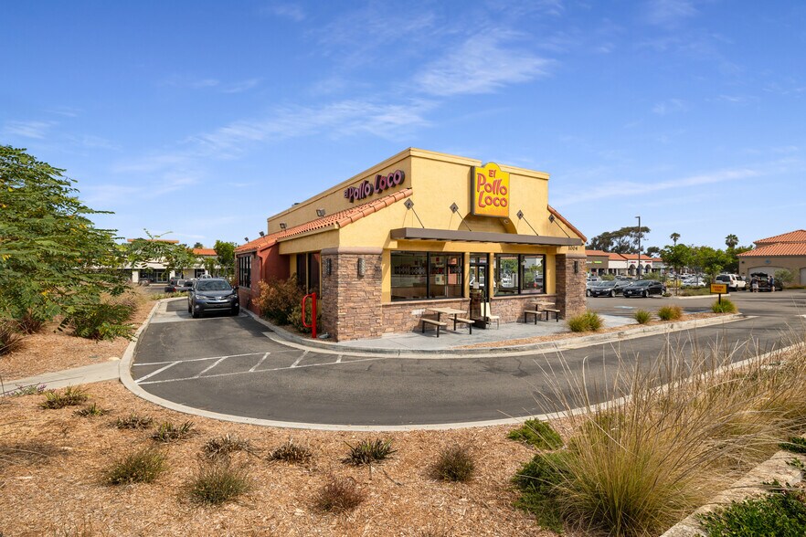 More Photos Of 1006-1036 Mission Ave, Oceanside Unknown For Lease