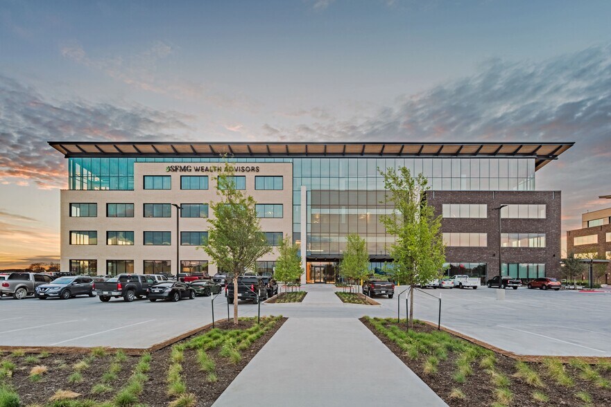 More Photos Of 3960 Dallas Pky, Plano Office For Lease