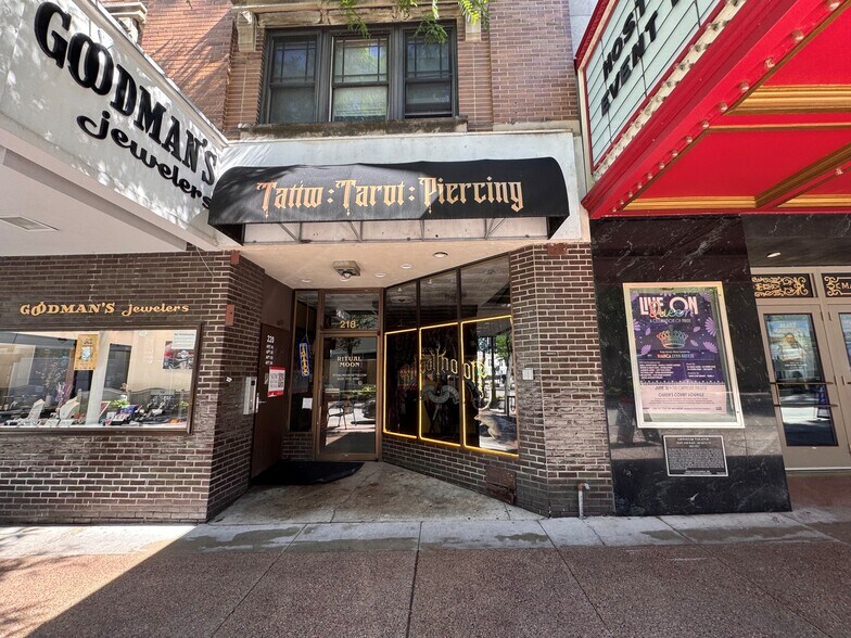 More Photos Of 218-224 State St, Madison Storefront Retail Office For Lease