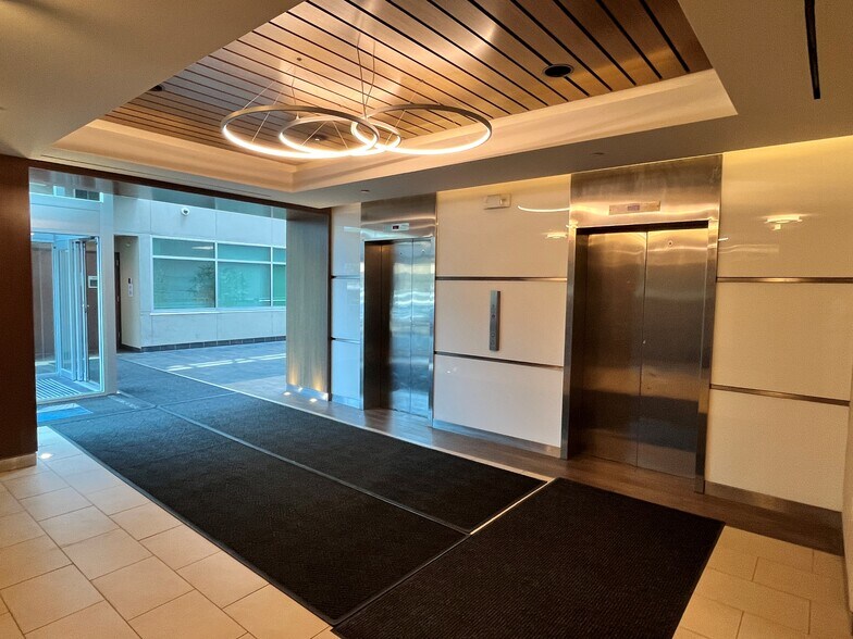 More Photos Of 865 Merrick Ave, Westbury Office For Lease