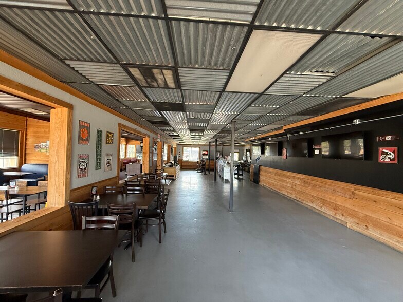 More Photos Of 340 Edgefield Rd, North Augusta Restaurant For Sale