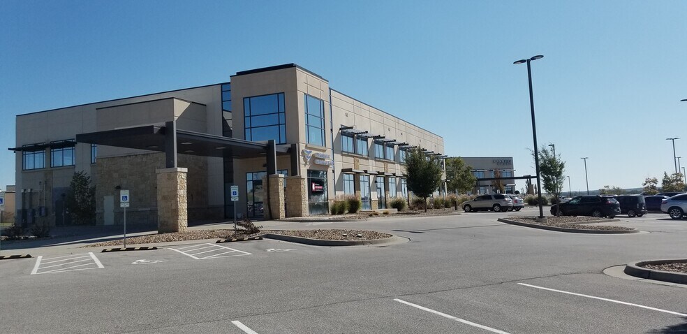 More Photos Of 2820 E Rock Haven Rd, Harrisonville Medical For Lease
