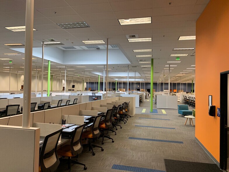 More Photos Of 401 34th St, Bakersfield Manufacturing For Lease