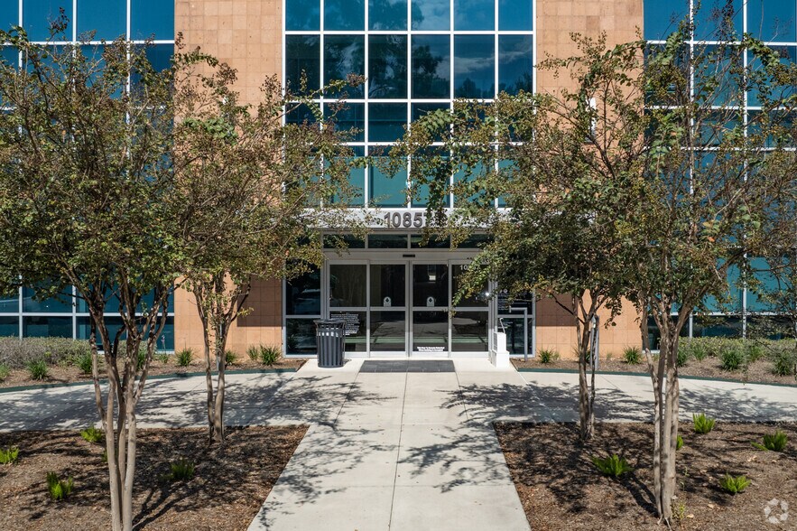More Photos Of 10857 Kuykendahl Rd, The Woodlands Medical For Lease