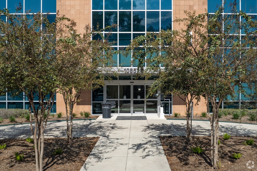 More Photos Of 10857 Kuykendahl Rd, The Woodlands Medical For Lease